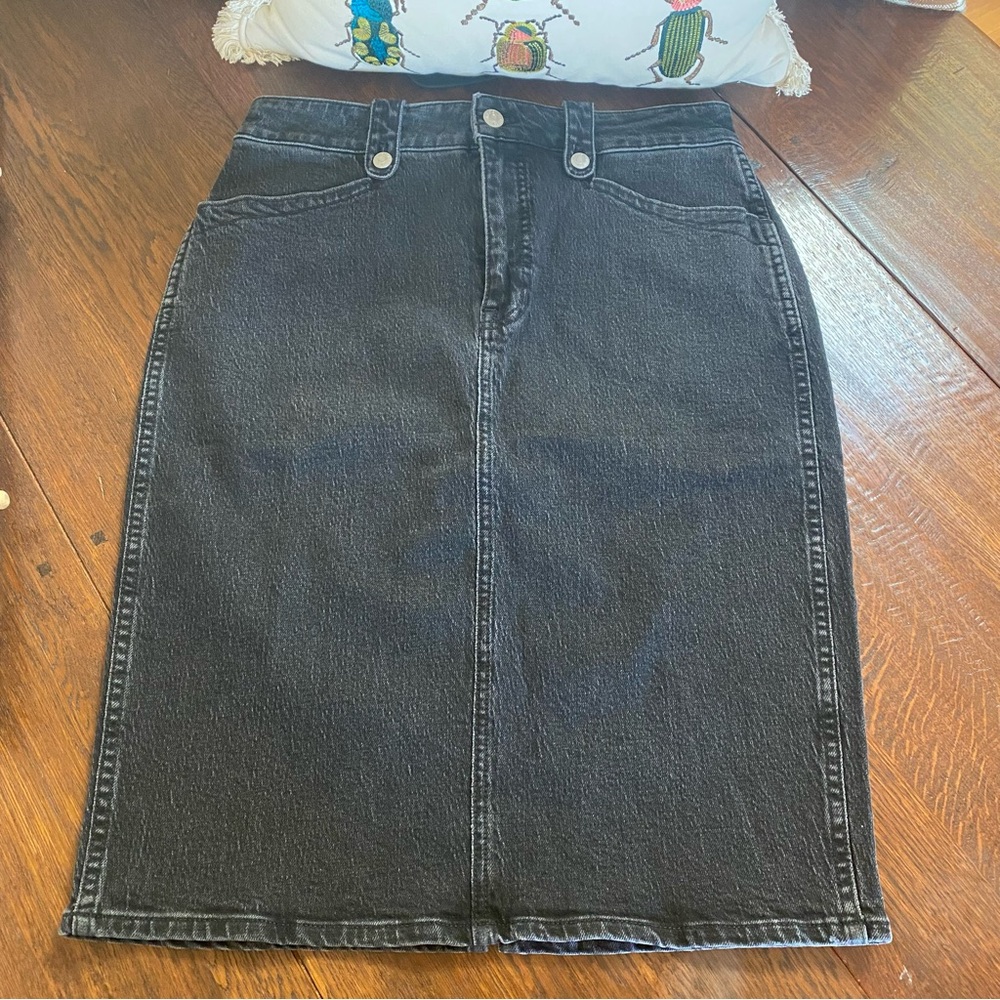 Madewell Denim High-Waist Straight Midi Skirt in Euston Wash: Workwear Edition